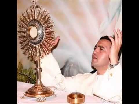 15 Minutes in the Company of the Blessed Sacrament